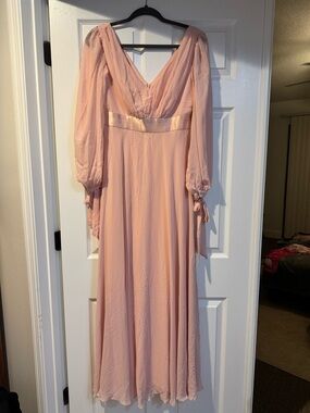 Women's Blush Pink V-Neck Long Sleeve Maxi Dress